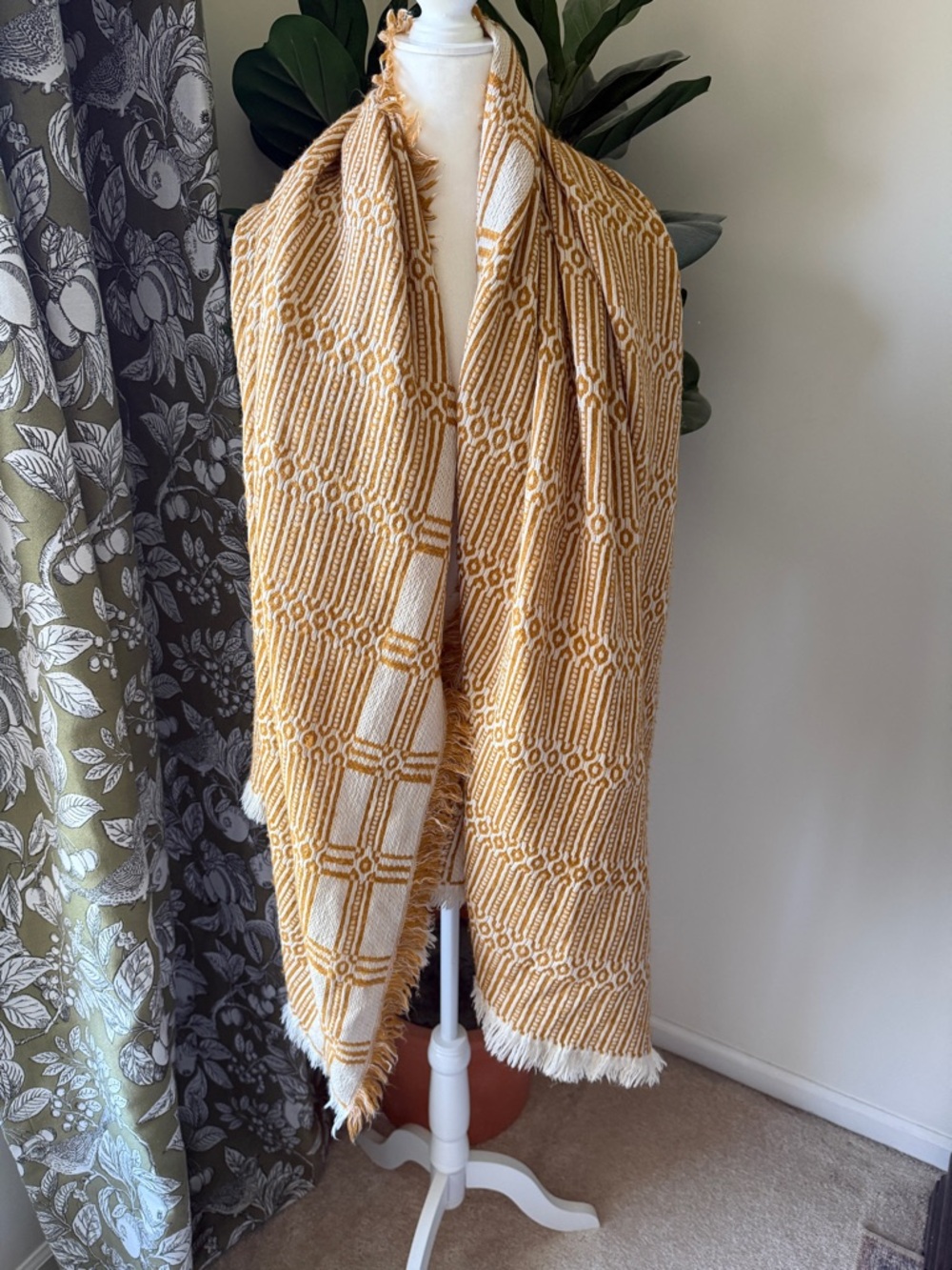 Madewell Mustard and Cream Geometric Woven Wrap Scarf